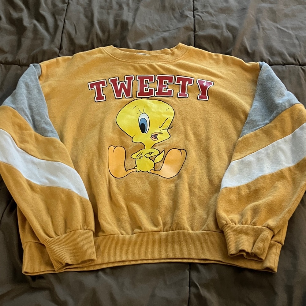 Vintage Tweety Women's Yellow Crew Neck Sweater